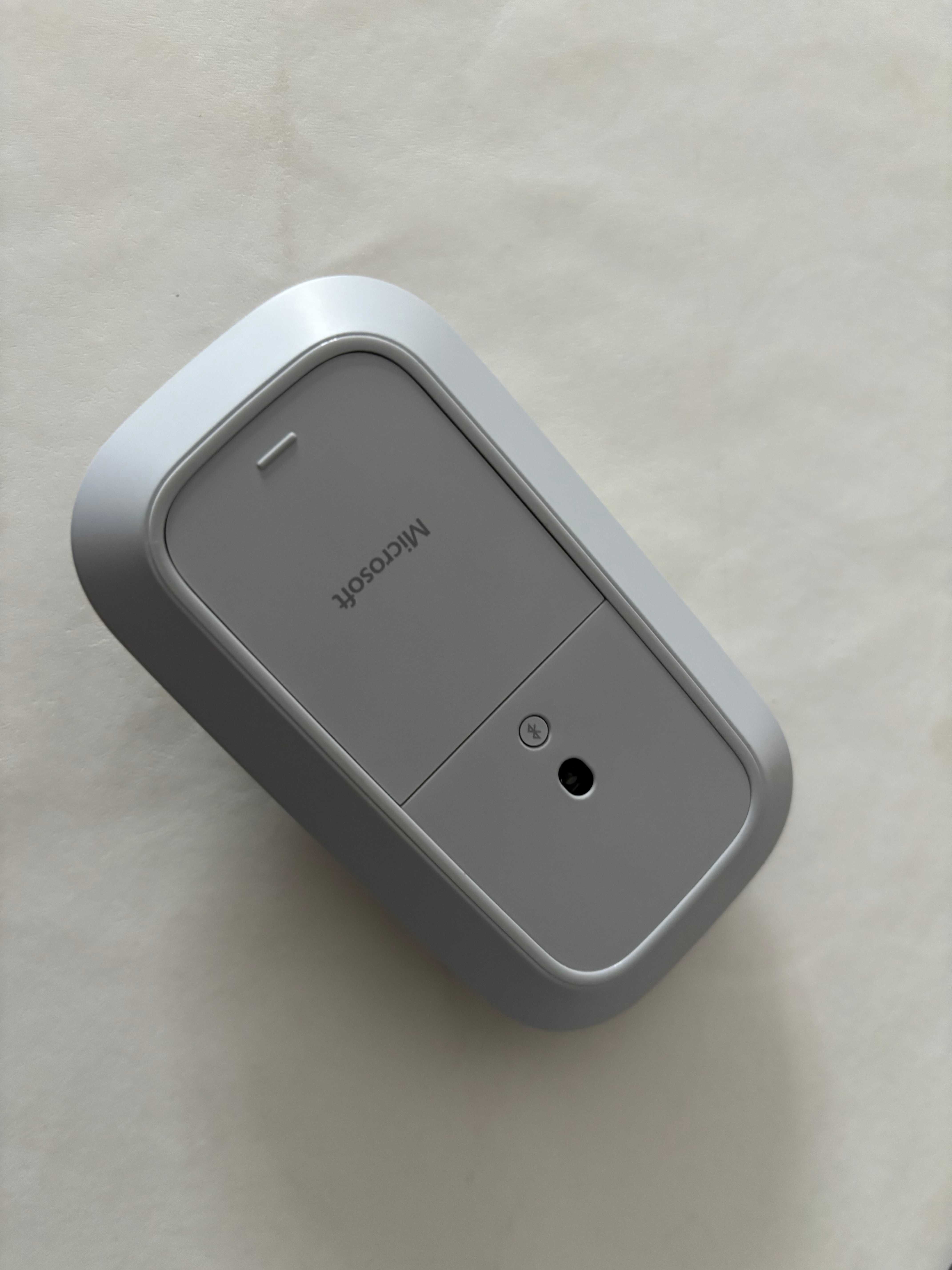 Rato Wireless Microsoft Surface Mobile - Platina