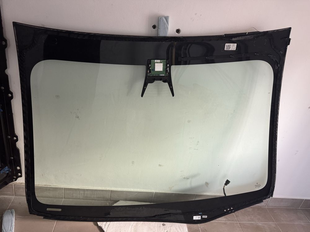 Лобове панорама заднє скло Tesla Model 3 2018 2022 2019 2023