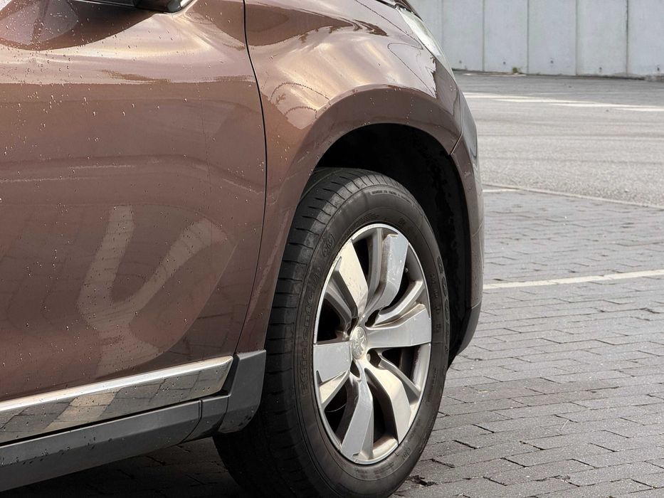 Peugeot 2008 1.2 VTi Allure (2014) – 120.000 km