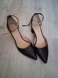 Buty na obcasie rozmiar 39