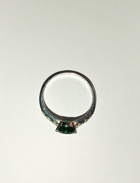 Срібна каблучка з зеленим кварцом та фіанітами, р. 17,5 "Золотий Вік"