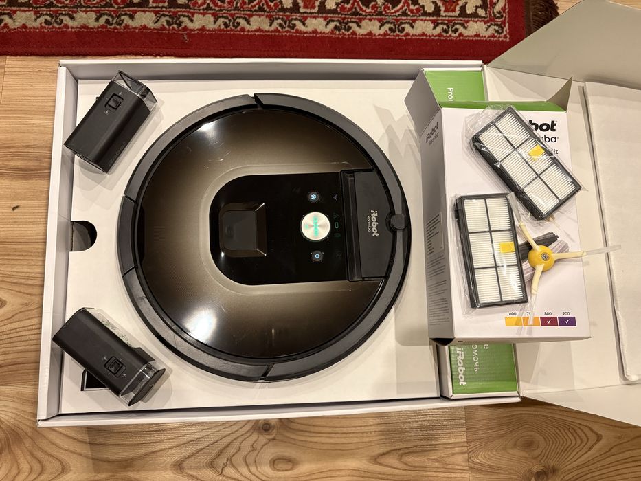Odkurzacz Roomba 980, komplet