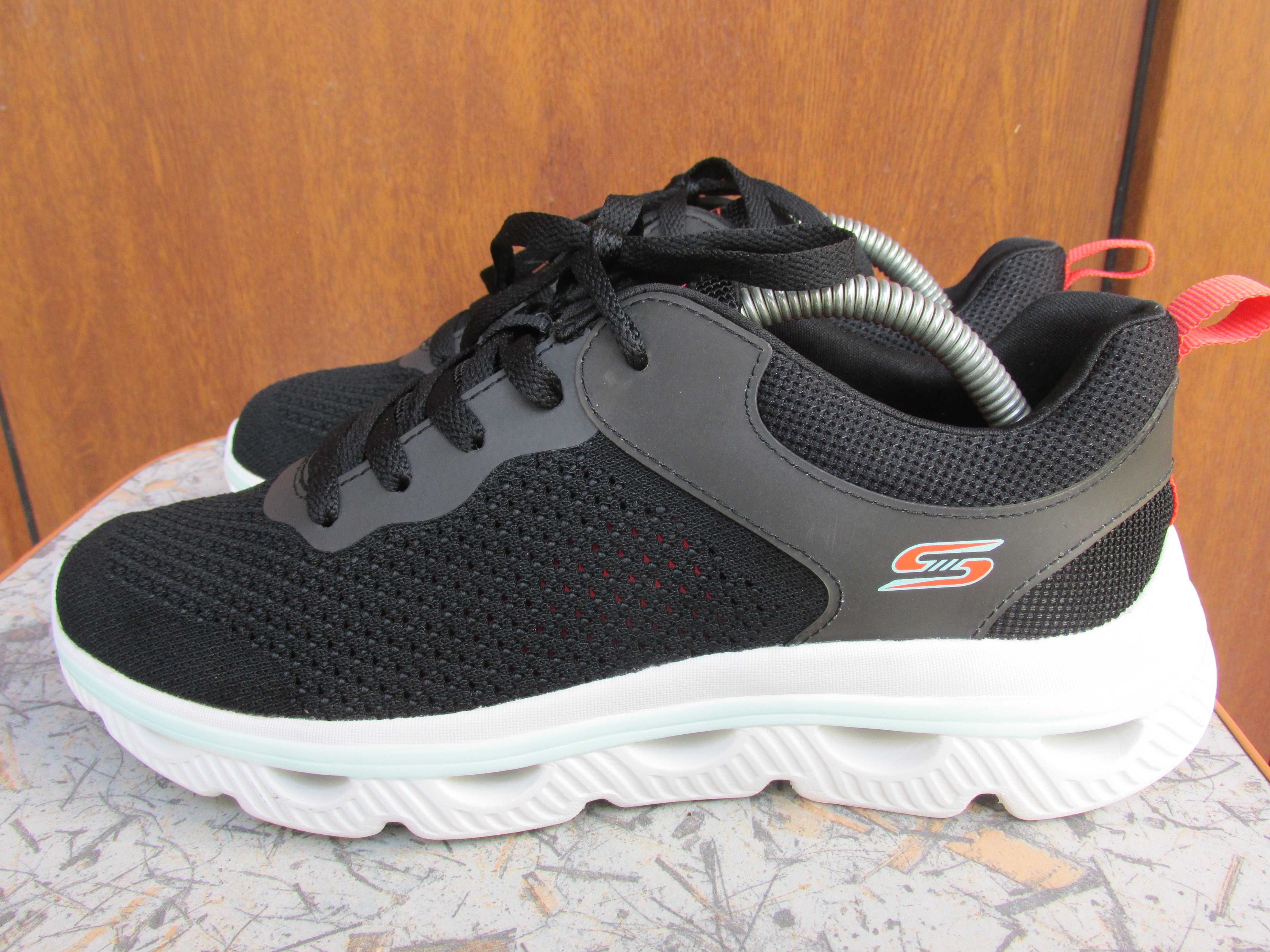 Кроссовки Skechers 37 размер