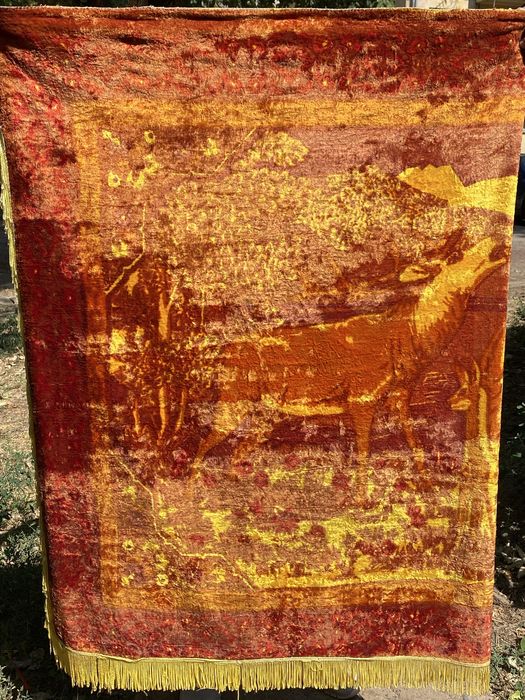 Коврик плюшевый с оленями