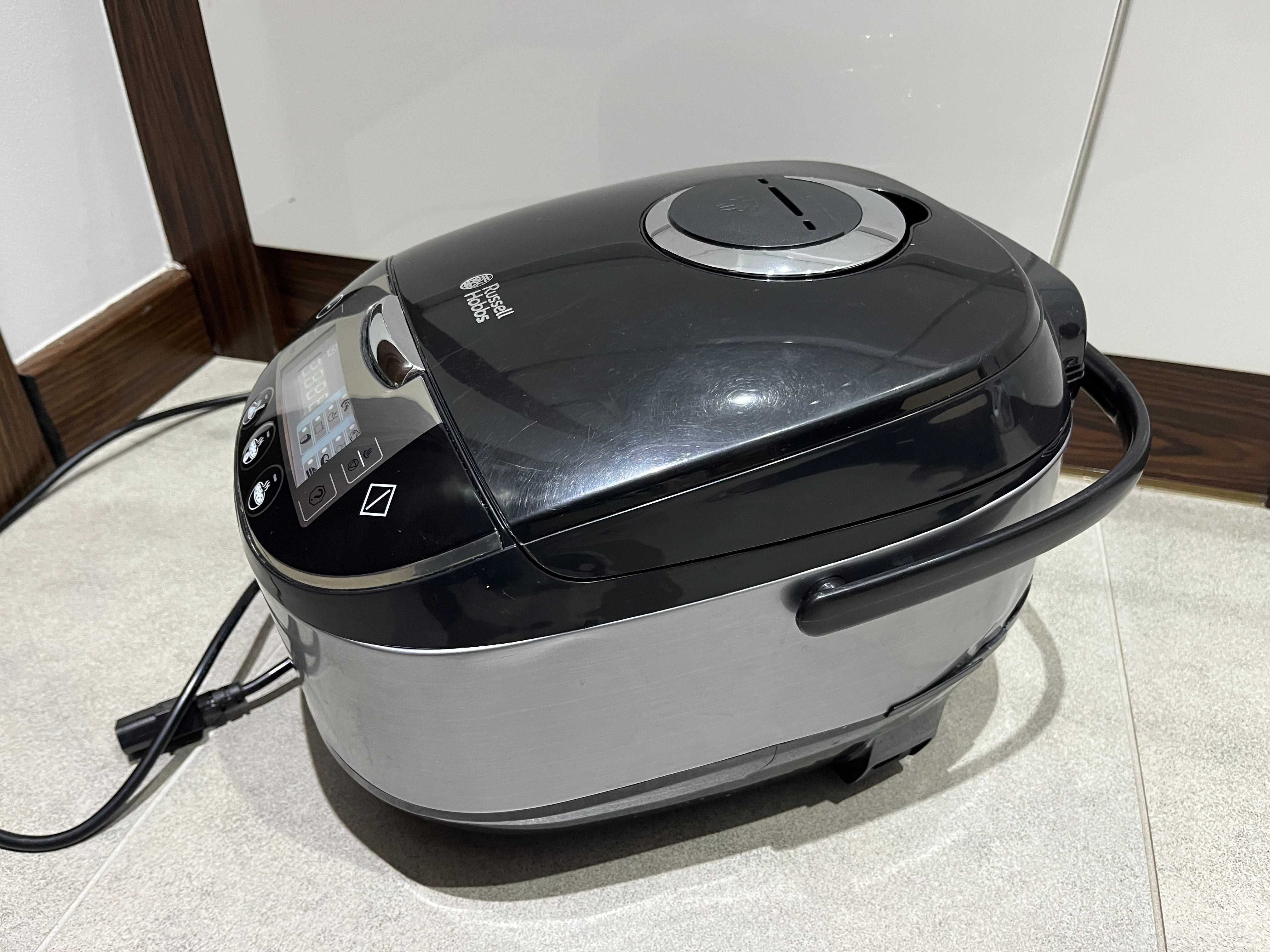 Russell Hobbs multicooker, 11 programów, timer, pojemność 5l, 900W