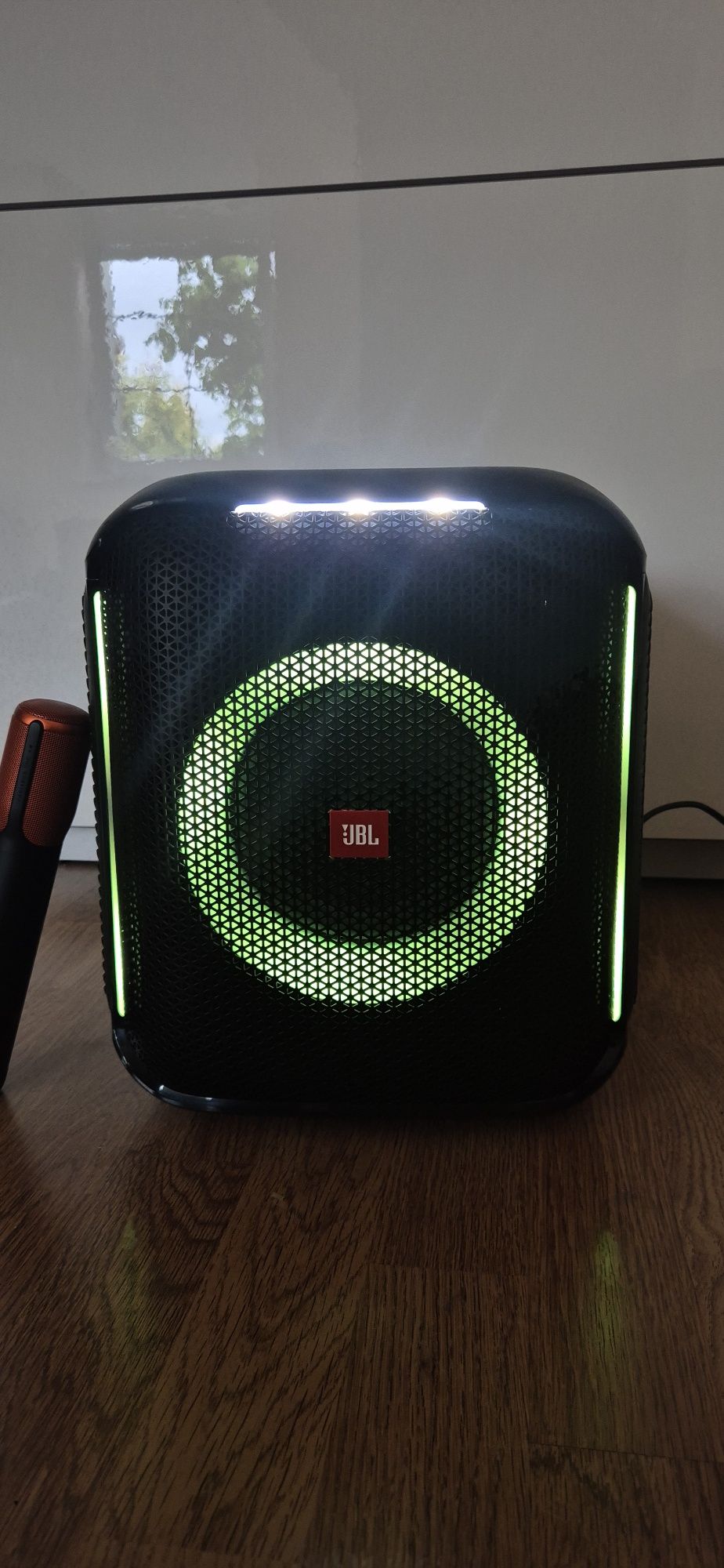 Sprzedam jbl partybox encore full wersja stan bdb