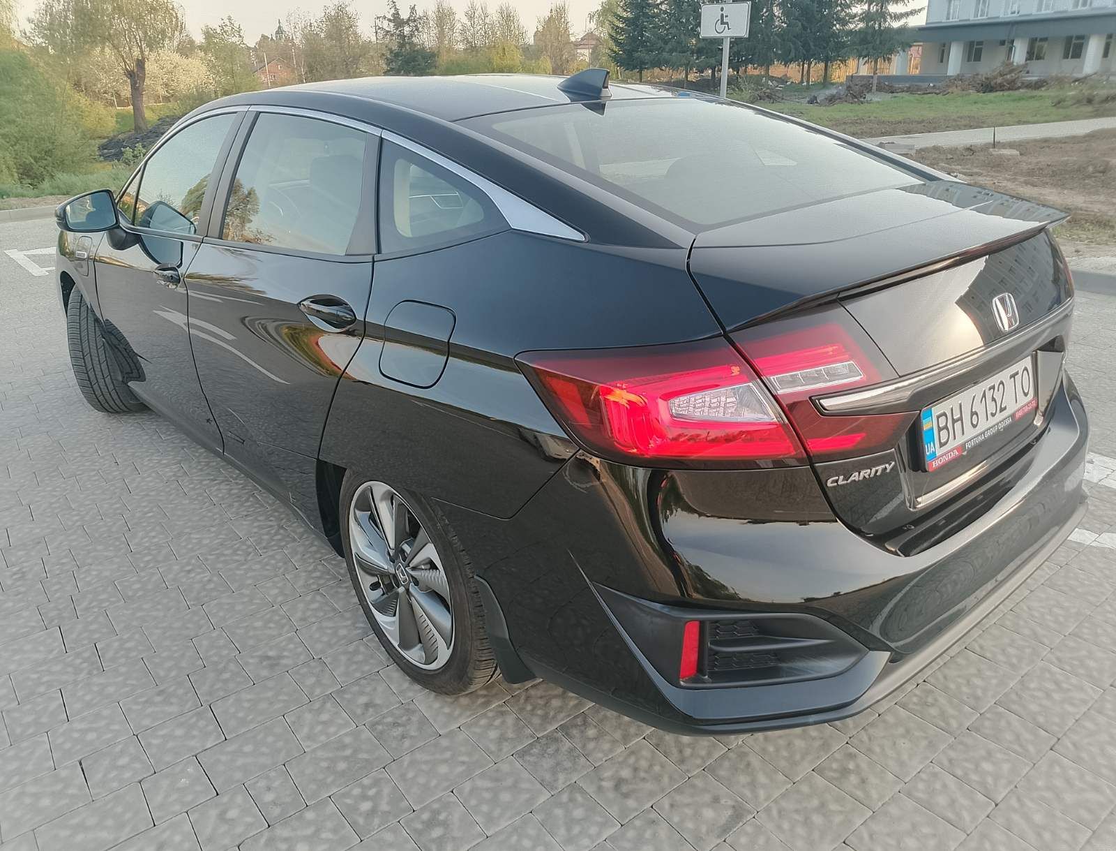 Honda clarity hybrid plug-in 2018