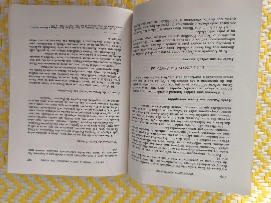 VATICANO II - DOCUMENTOS CONCILIARES
Constituições – Decretos -Declara