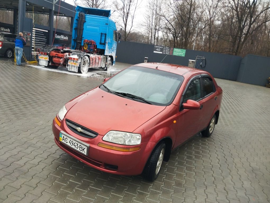 Chevrolet Aveo 1.5 gas