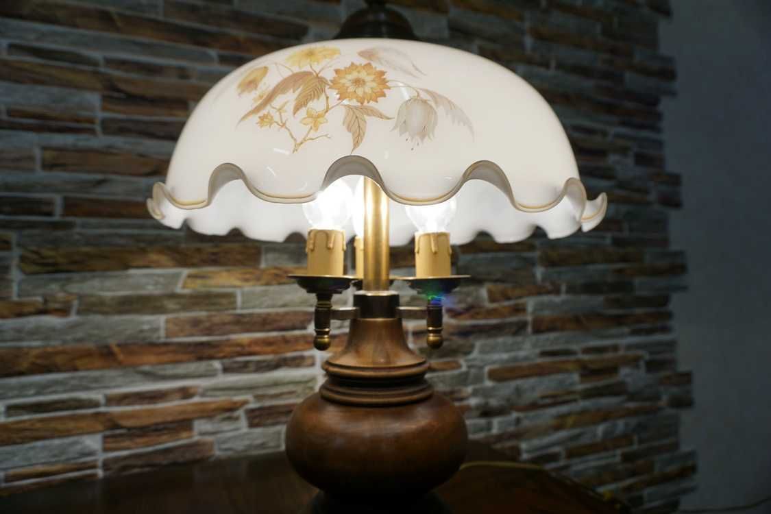 lampa stojąca szklany klosz stylowa na biurko komoda