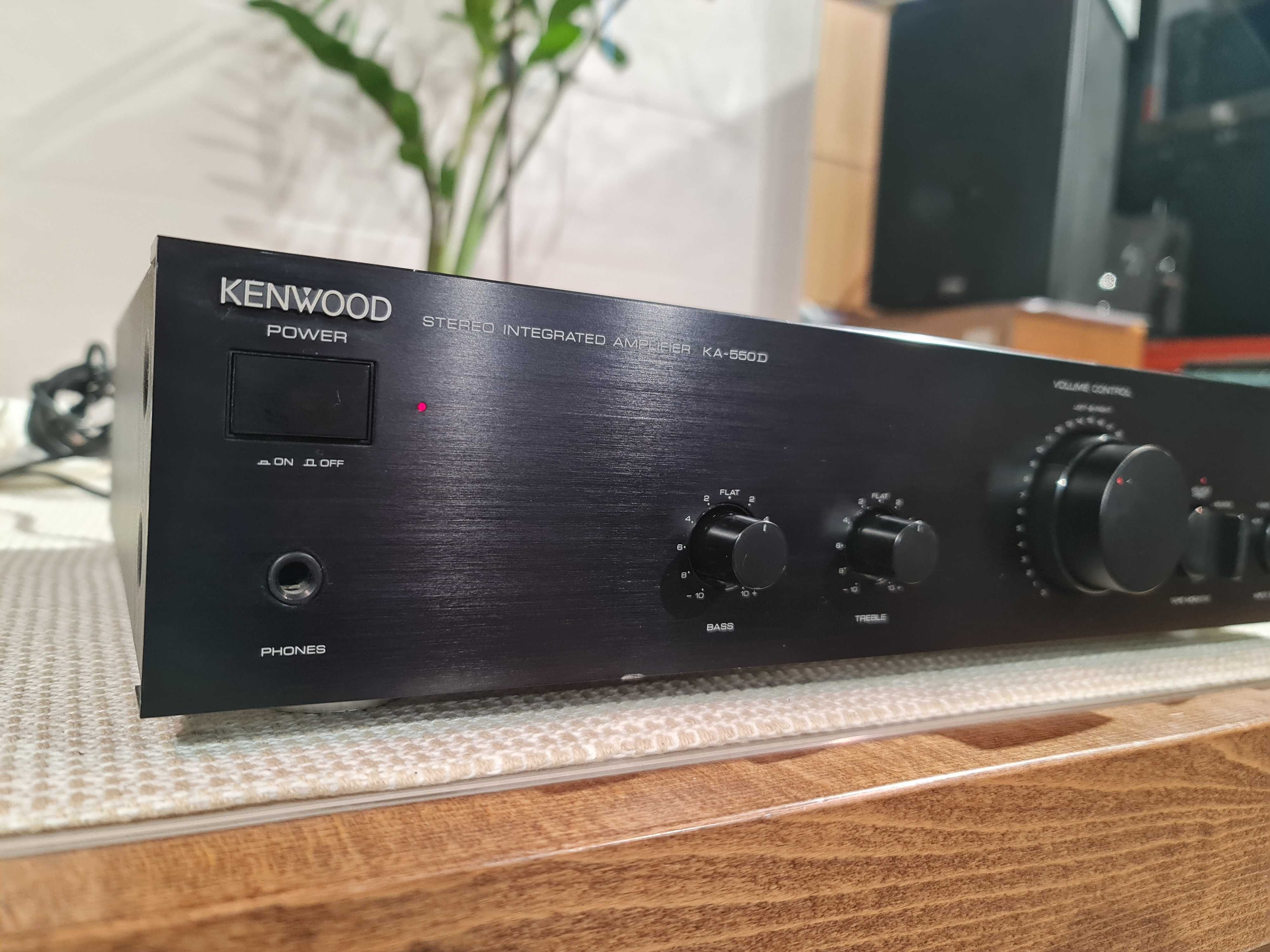 Підсилювач Kenwood KA-550 D