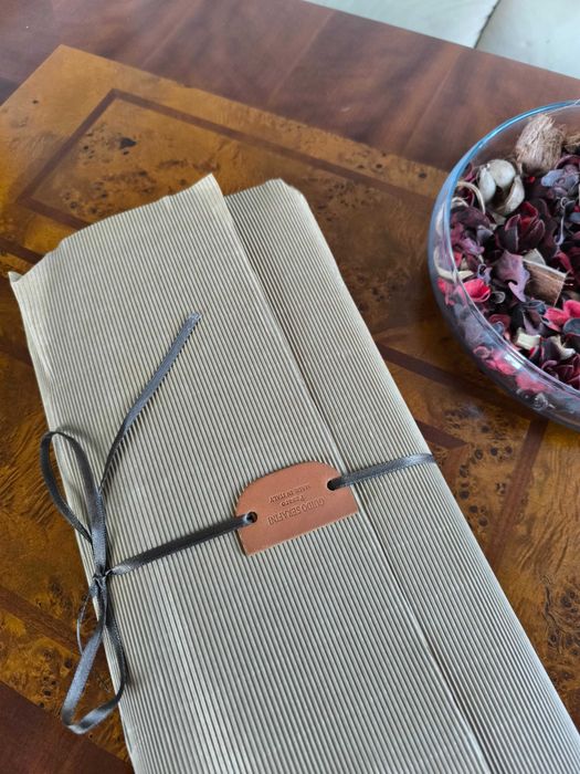 Bieżnik skórzany Guido Serafini nowy