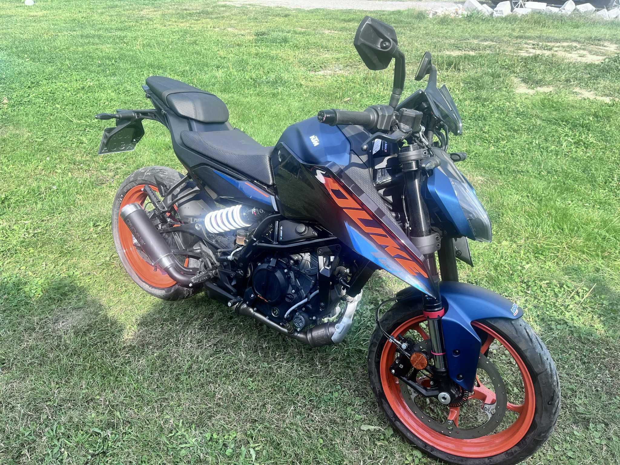 KTM DUKE 125  2024  jak nowy