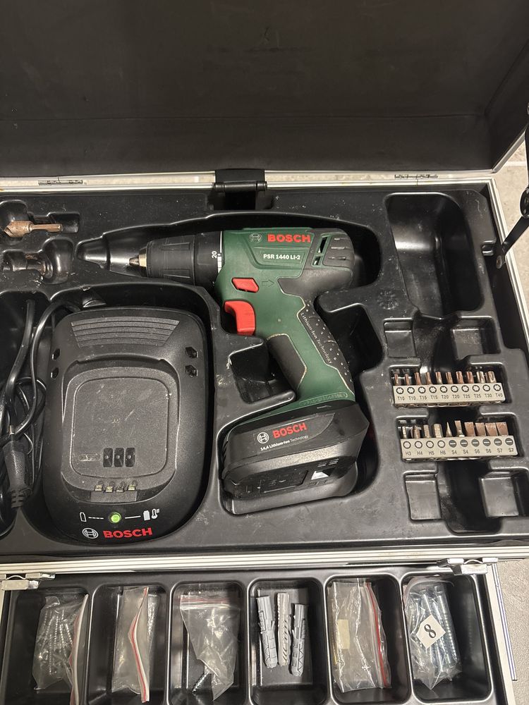 Bosch PSR 1440 LI2 uszkodzona