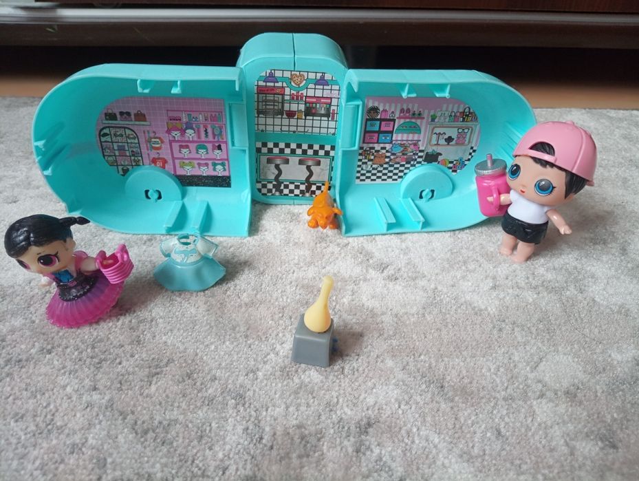 Ігровий набір LOL Автобус кемпінг