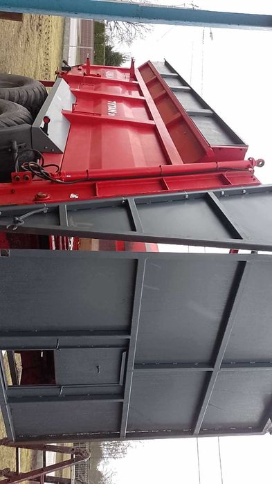 Rozrzutnik obornika Unia Tytan 20