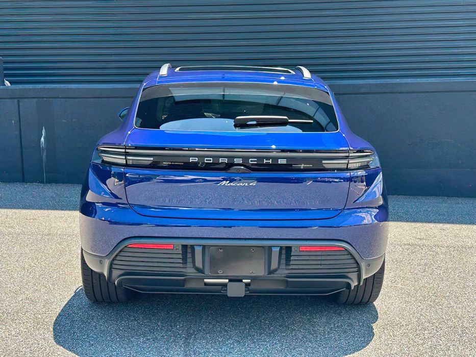 2024 Porsche Macan 4 Electric
