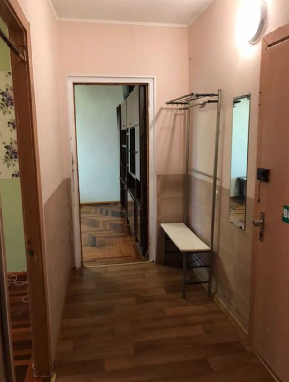 Продаётся 2 ком квартира Правый берег