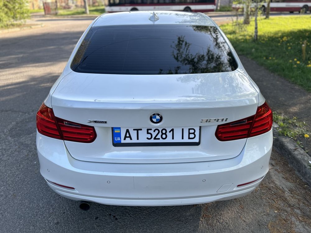 Bmw 320i Xdrive автомат F30