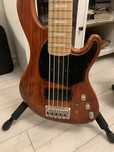 Gitara basowa Cort aktywna osprzęt HIPSHOT