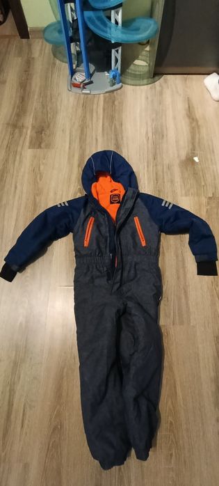 Kombinezon narciarski zimowy dla dziecka 122