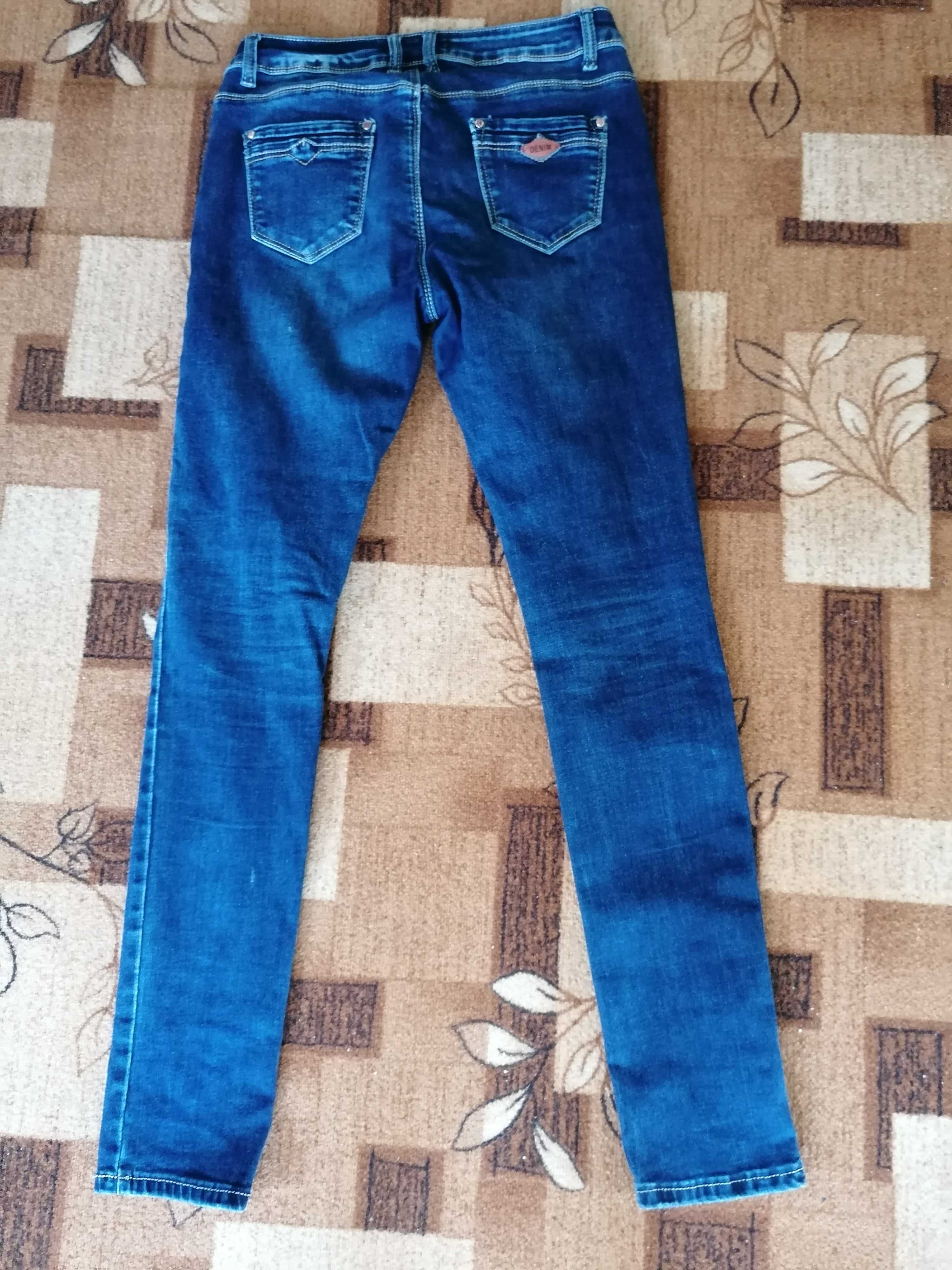 Spodnie jeansowe damskie rozmiar 38 M.