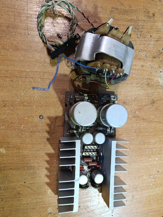 Блок питания проигрывателя "Радиотехника ЭТ-101-Стерео"