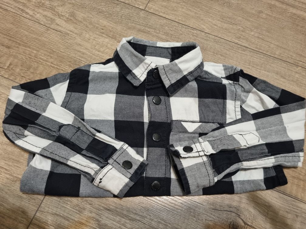 Piękna koszula w biało czarną kratkę/elegancka/na święta/coccodrillo