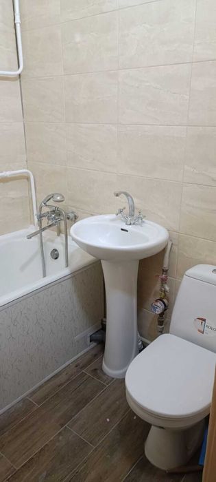 Здам 2к.кв. з техн. і меблями Центр Україна