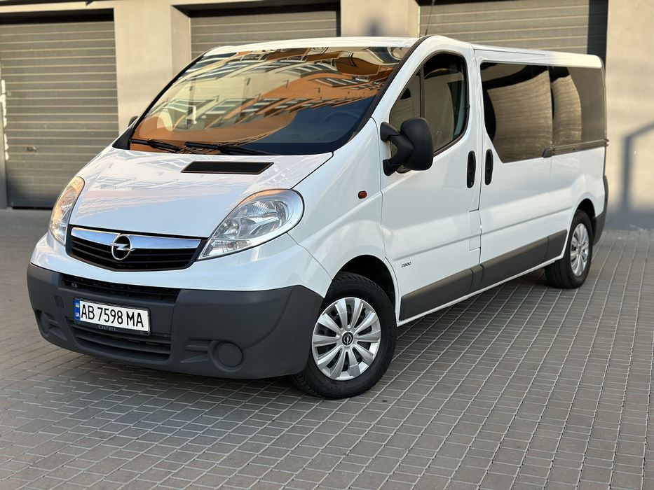 Opel Vivaro Renault Trafic