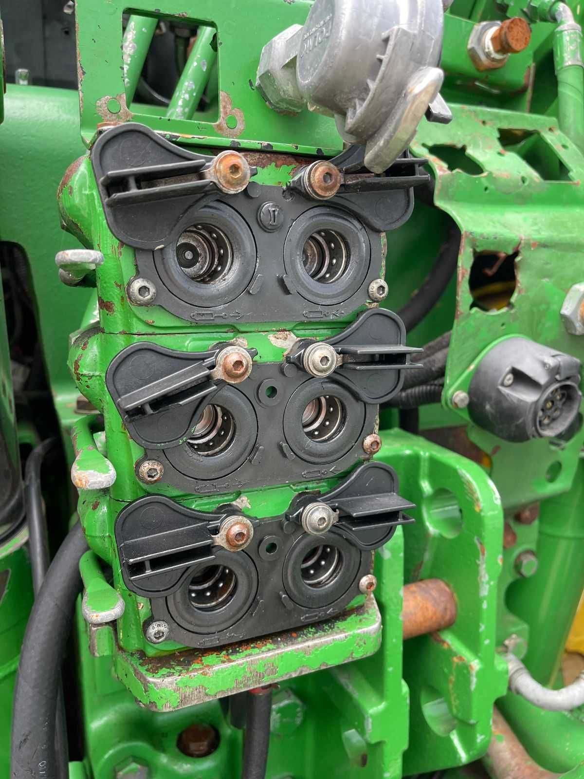 Трактор John Deere 7820 - 2006 рік