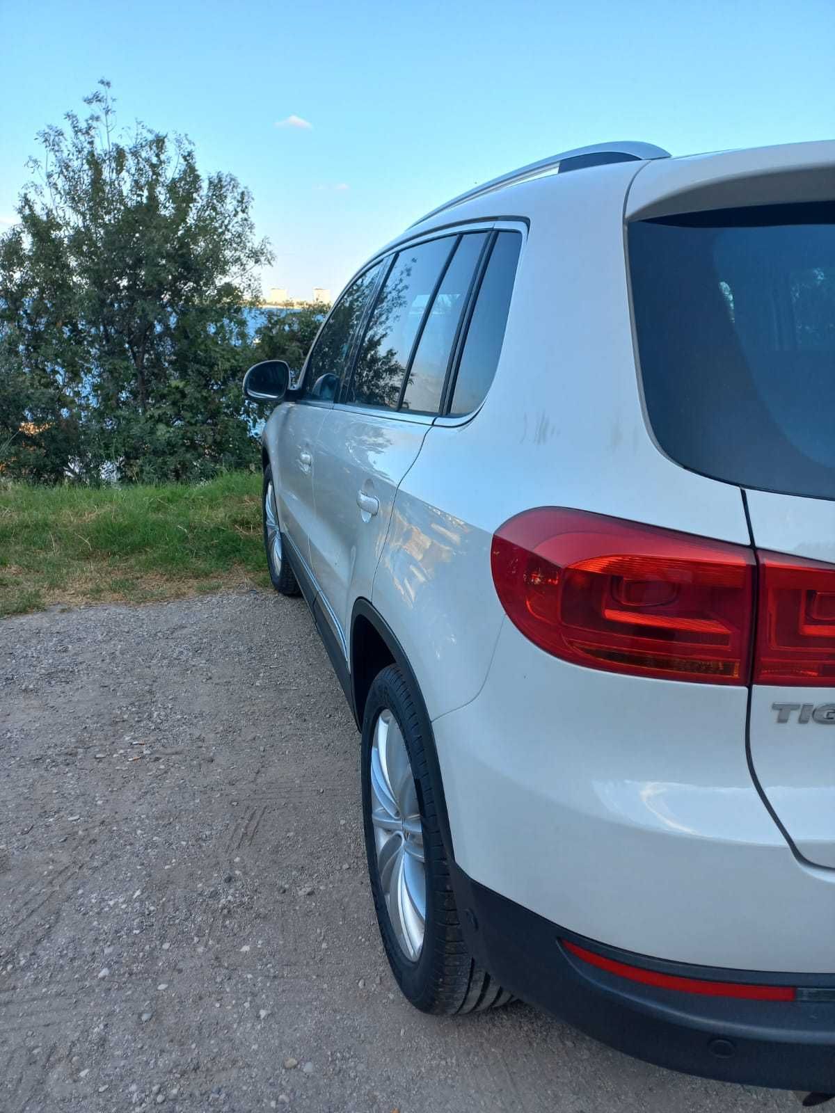 VW Tiguan 2011   em optimo estado