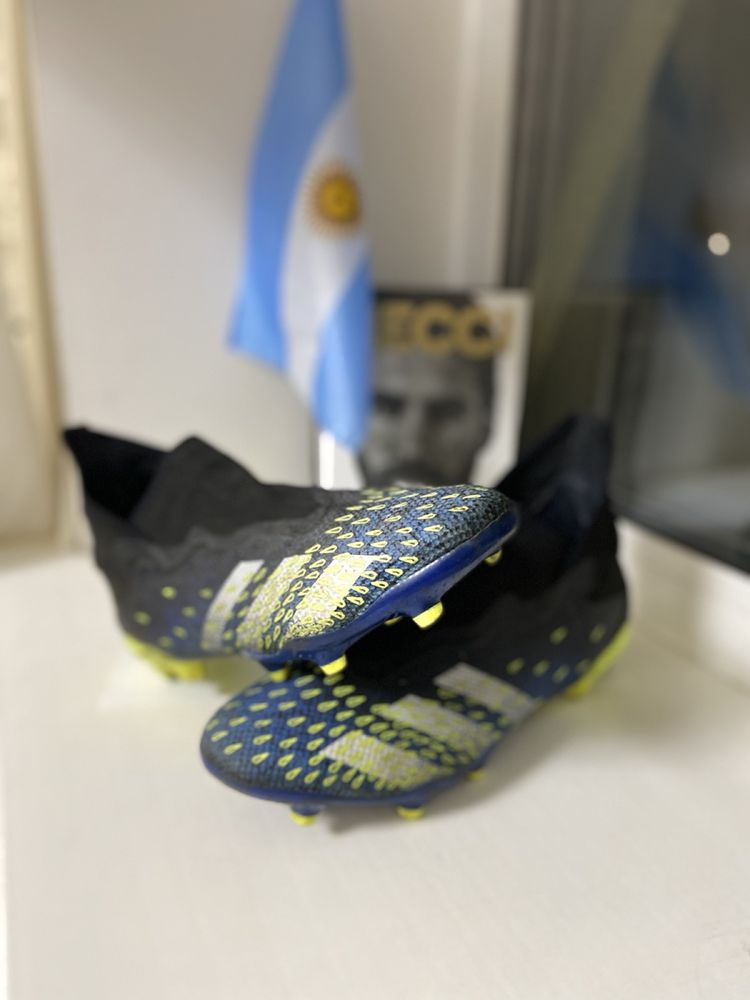 Бутси “Adidas Predator”