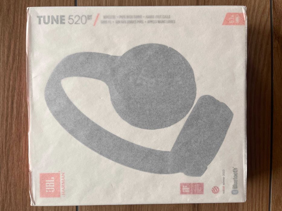 JBL Tune 520BT bezprzewodowe słuchawki nauszne, nowe, na prezent