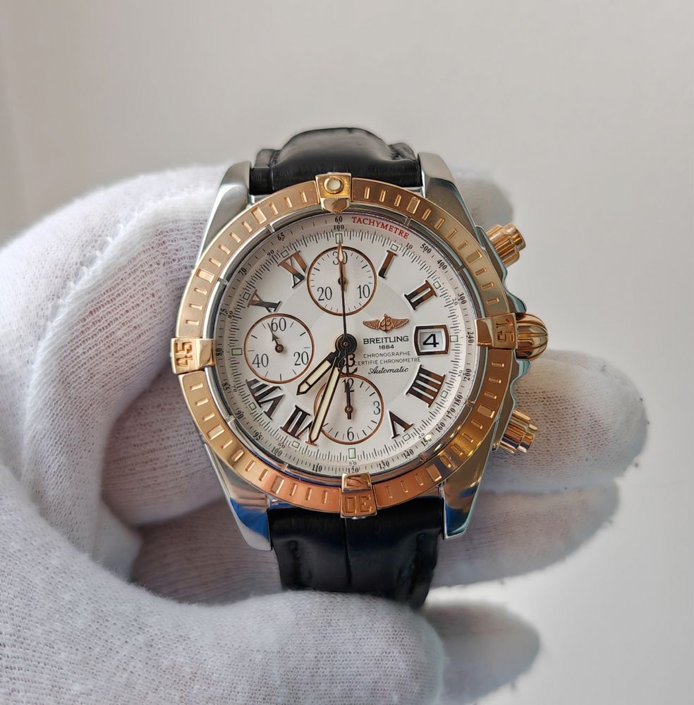 Breitling Chronomat Evolution 44mm Rose gold C13356