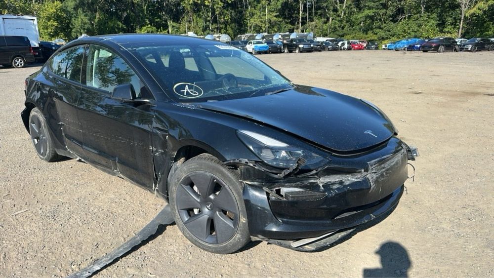 Tesla model 3 2023 60 kw