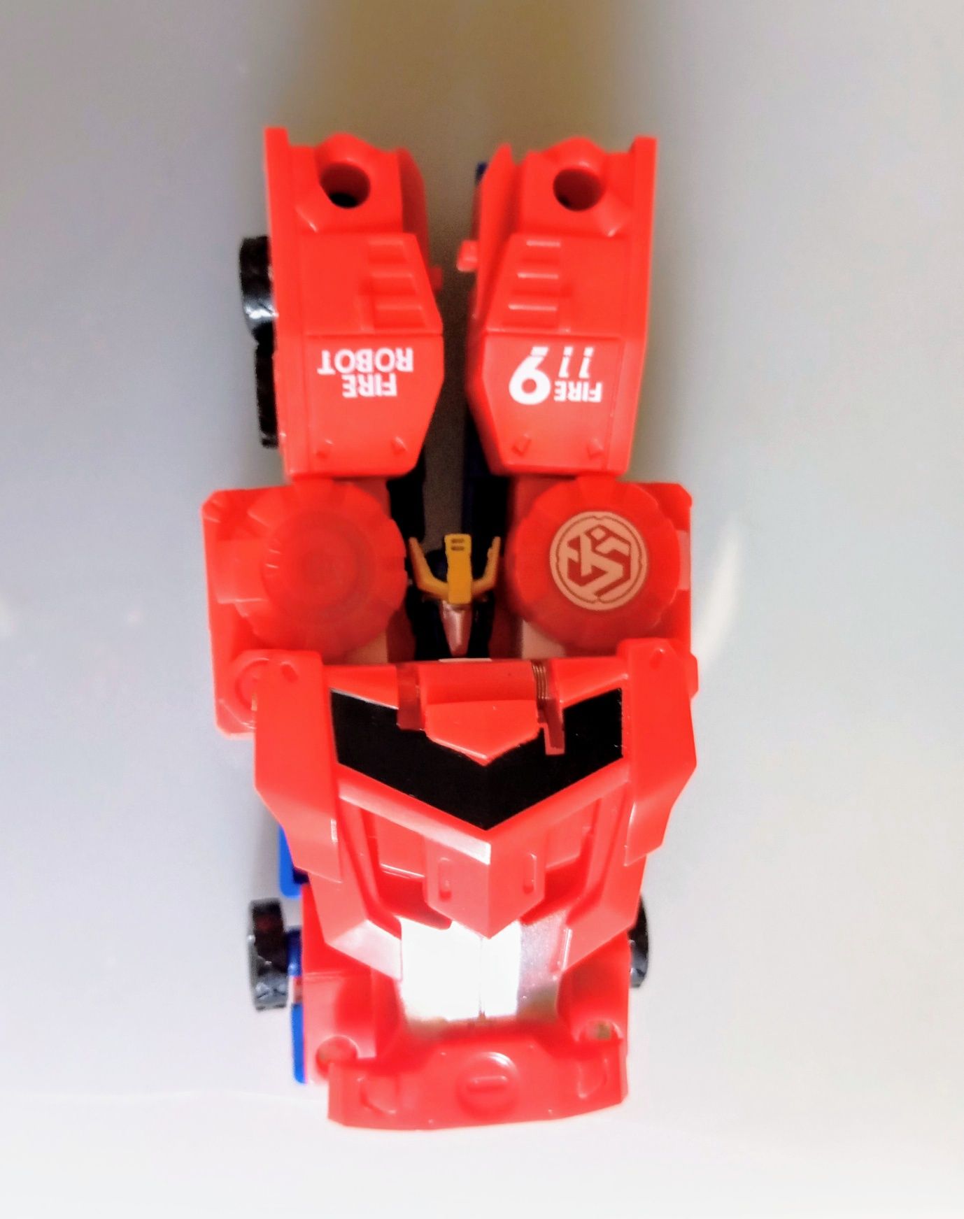 Transformers miniatura.5€ os dois.