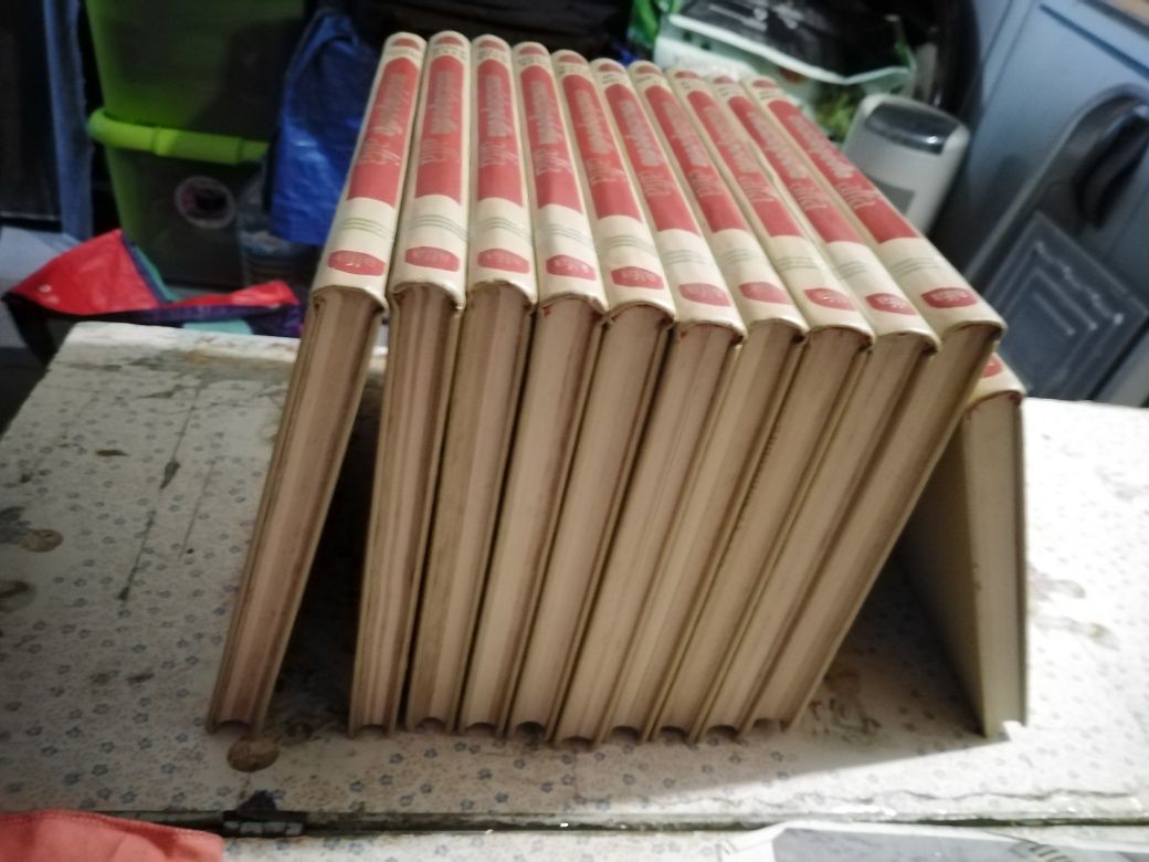 Vendo 12  livros de edição de história fotografia bom estado