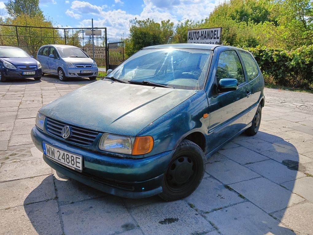 Volkswagen polo 1,0 Benz 96r odpala jeździ