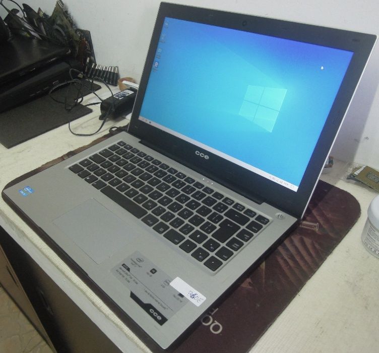 CCE notebook ultra thin t745 i7 14 polegadas