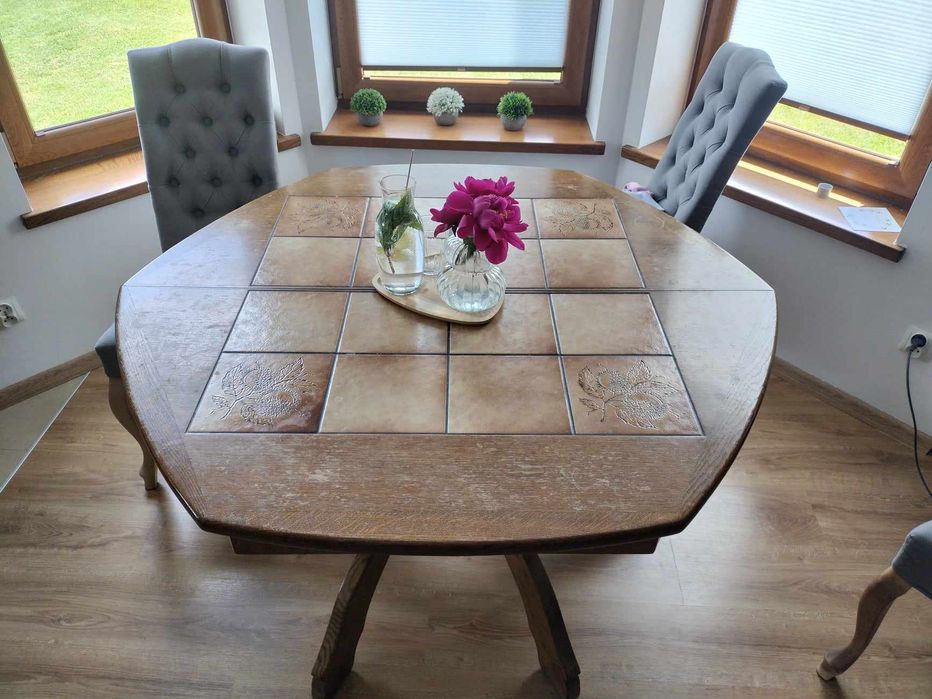 Stół dębowy rozkladany