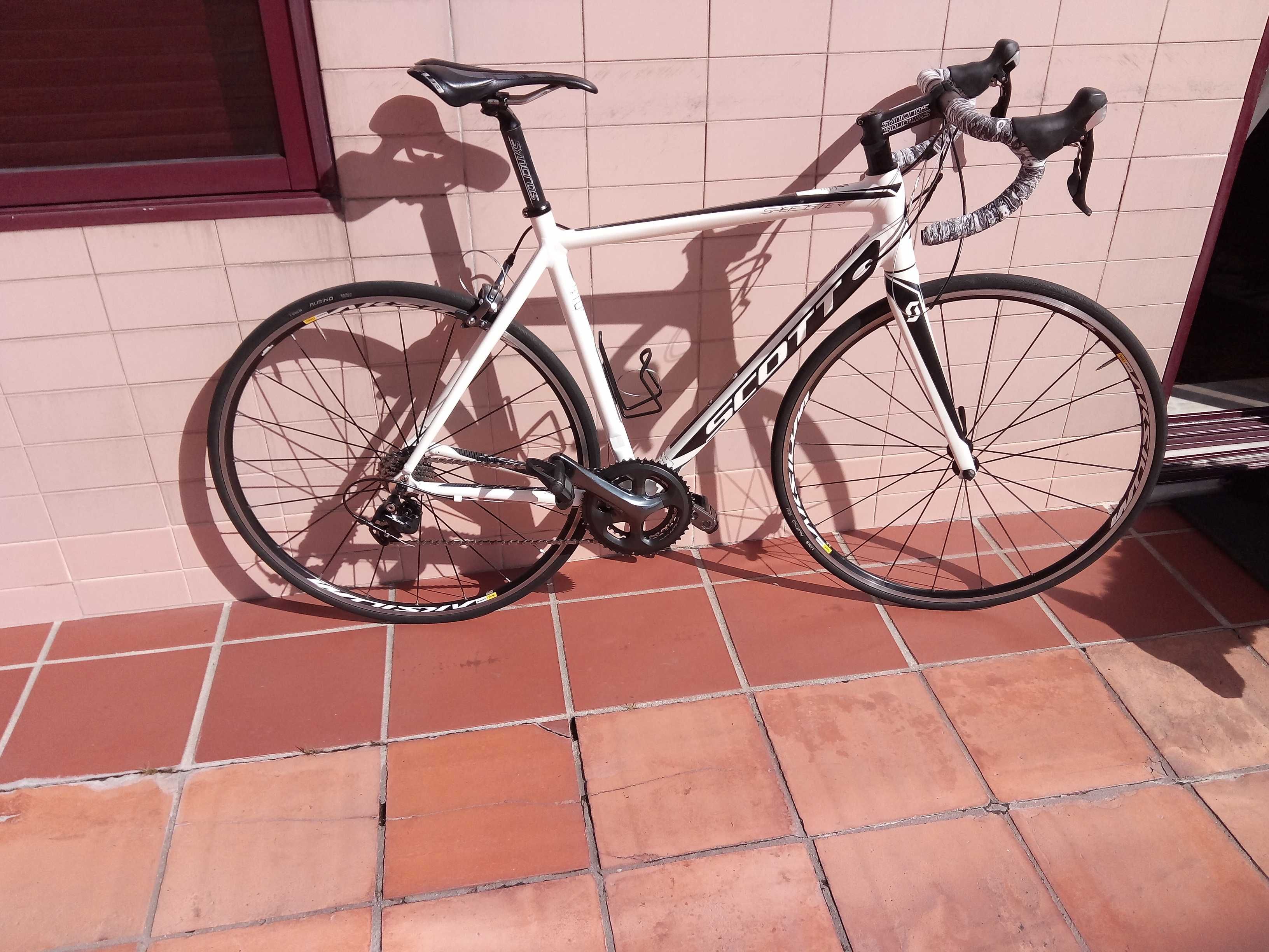 Vendo bicicleta estrada