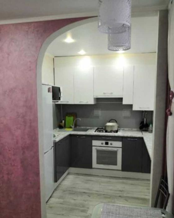 Продам 3к квартиру м.Дворец Спорта, р-н Новые Дома