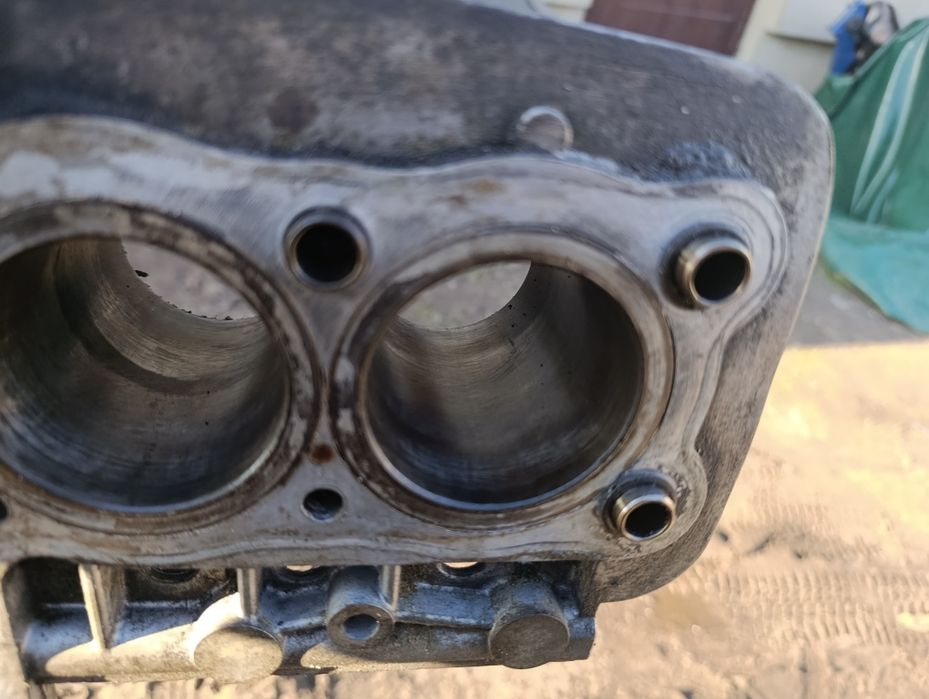 Cylinder YAMAHA XJ 600 51J tłoki cylindry sworzeń tłok