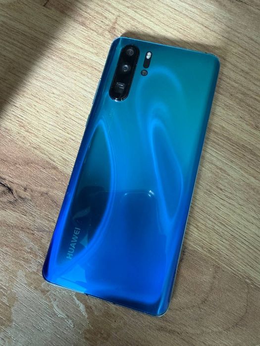 обменяю huawei p30 pro