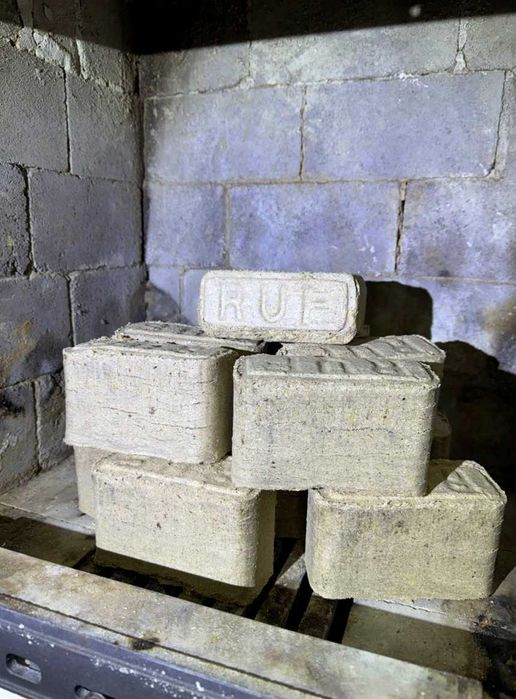 Брикети RUF, PINI KAY, NESTRO і пелети — сертифіковане паливо з Європи