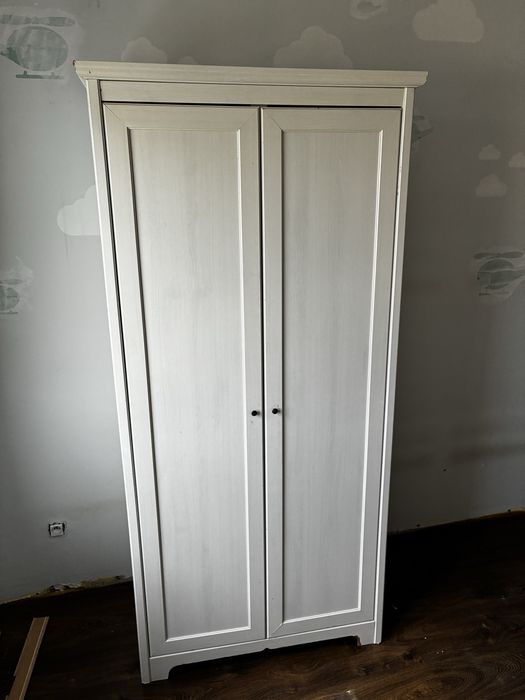 Szafa biala oddam za darmo