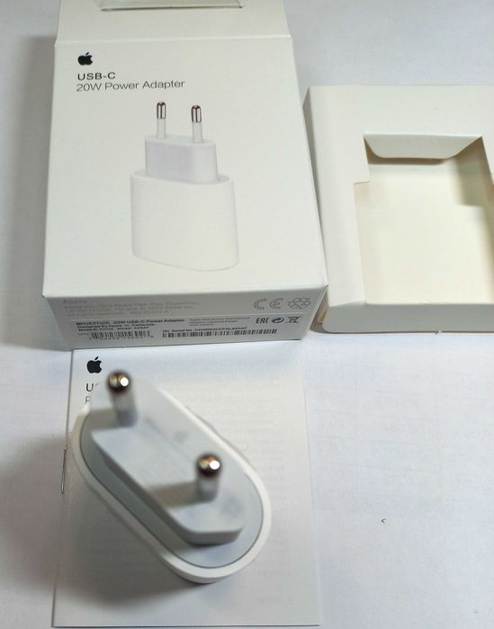 швидка зарядка для Apple 20W USB-C Power Adapter iPhone/iPad  20W