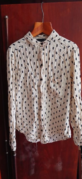 Легка жіноча сорочка з візерунком (розмір S/M)З передоплатою