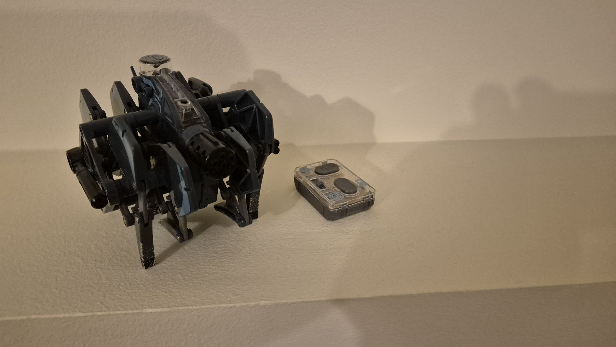 Hexbug tarantula sterowana pilotem